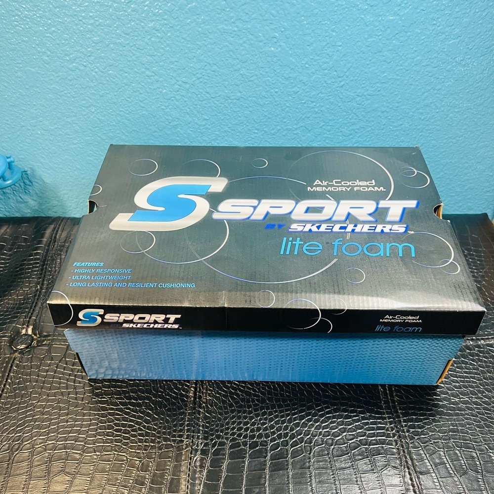 New Skechers Dark Blue Air-Cooled Memory Foam Sport lite foam - Picture 9 of 9